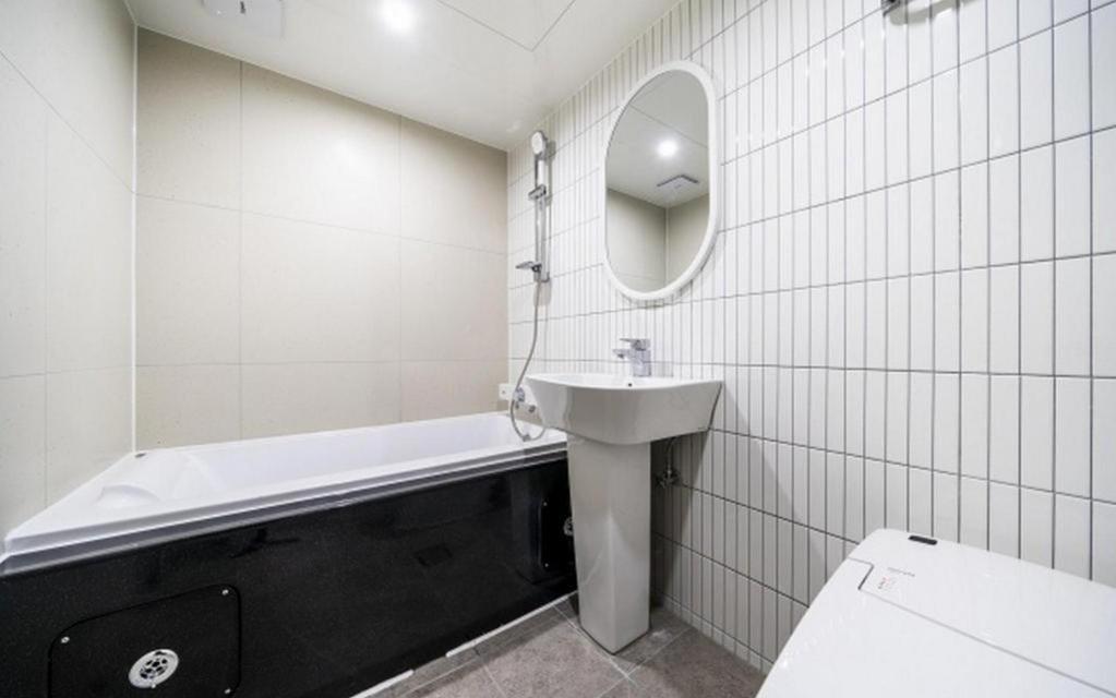 Motel Jongro Hotel Laboum 2*